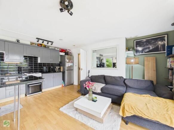 Property photo 1 of 4