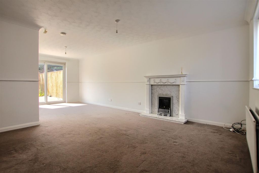Property photo 2 of 8 Cg2.Jpg