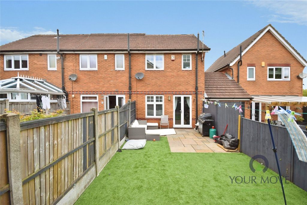Property photo 2 of 14 Rear Garden