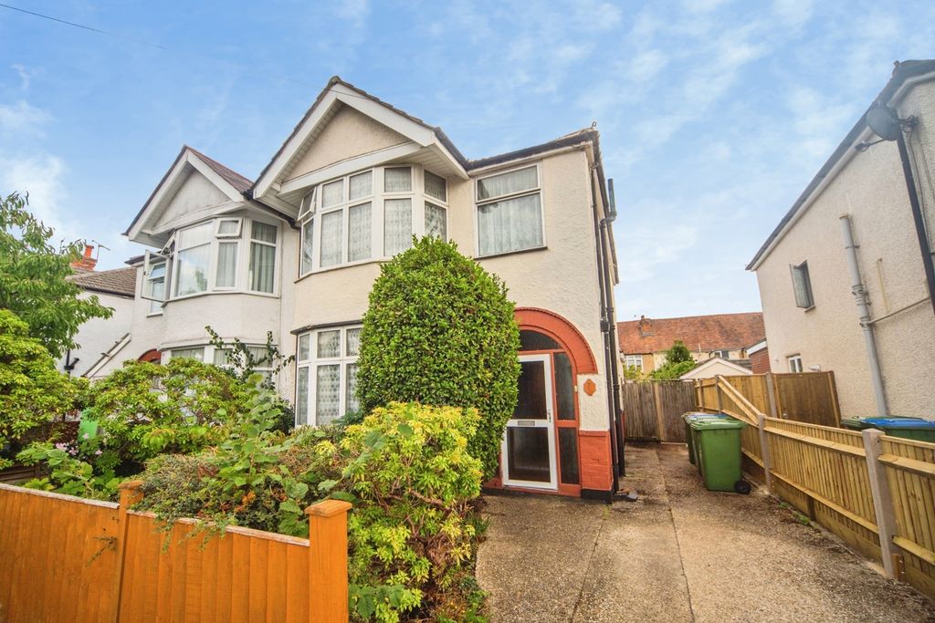 Property photo 1 of 16 Pbox-Img.Jpg