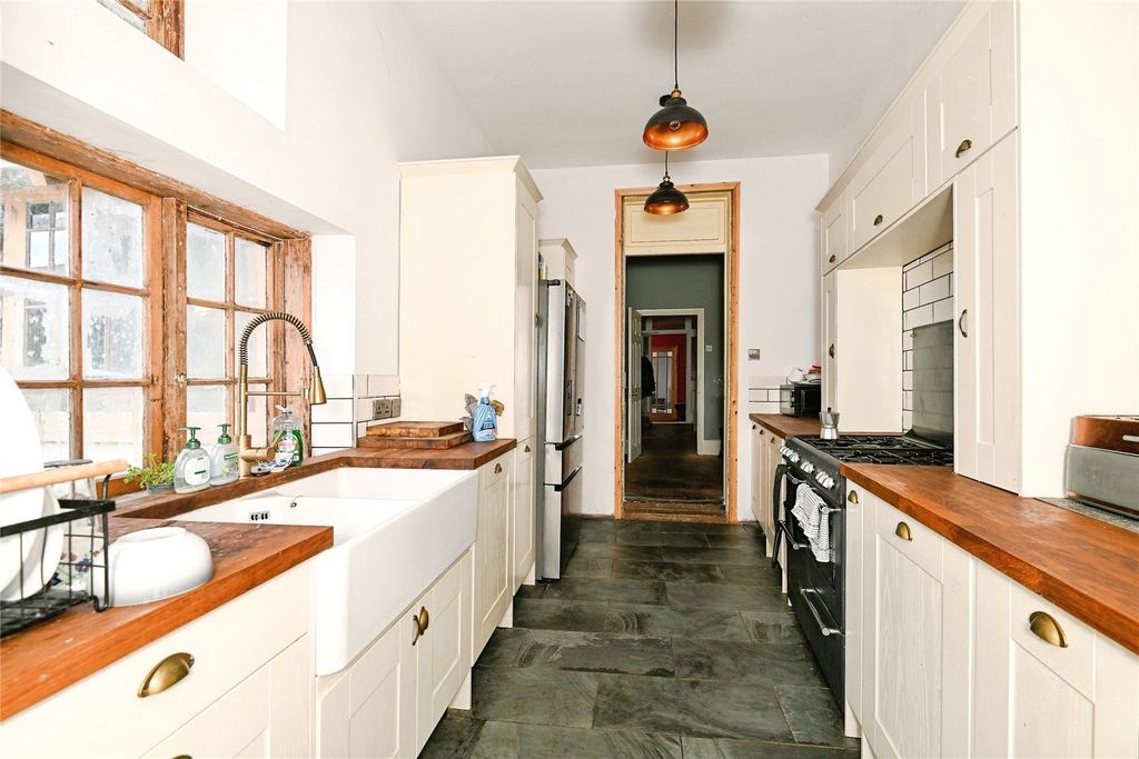 Property photo 3 of 15 Picture No. 03