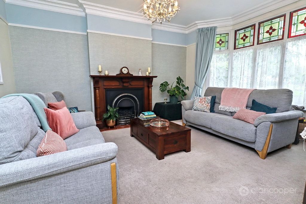 Property photo 2 of 38 5133514