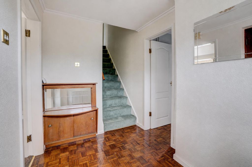 Property photo 3 of 21 2010E87A-67cc-4357-B847-691Faefbdea5 (1).Png