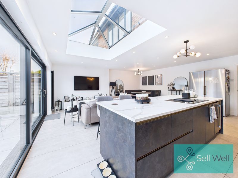 Property photo 2 of 37 Kitchen/Diner