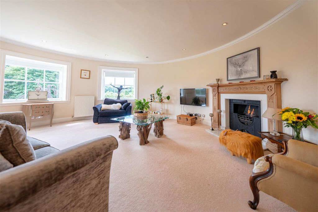 Property photo 2 of 35 Vu-Czc9Znk6Mgrwjxey9Ta.Jpg
