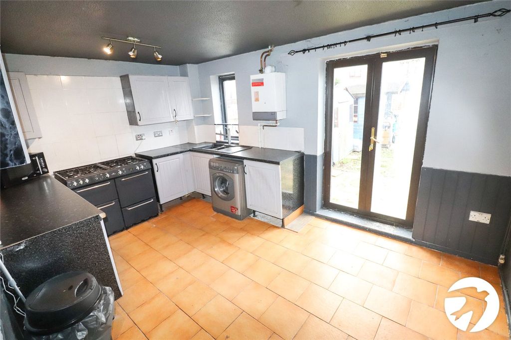 Property photo 3 of 13 Picture No. 06