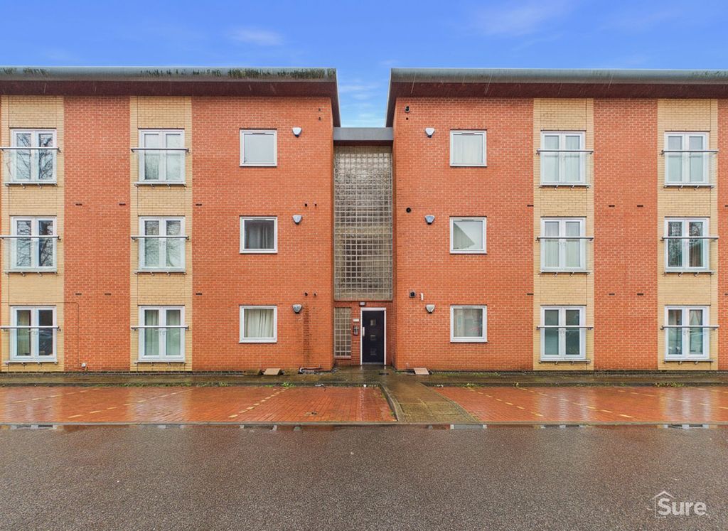 Property photo 2 of 16