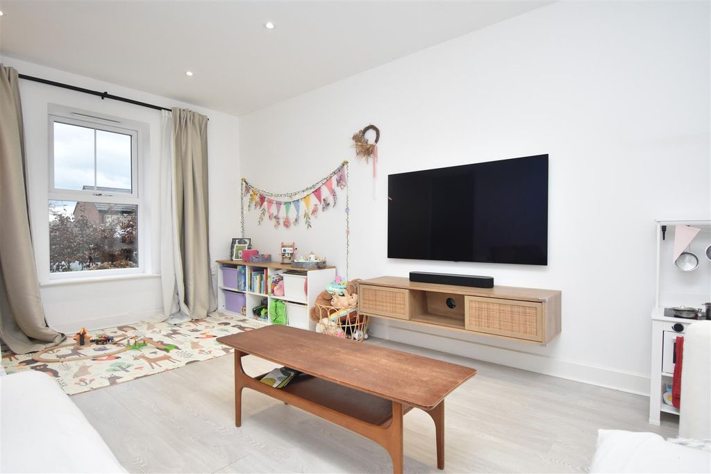 Property photo 3 of 21 Dsc_0115.Jpg