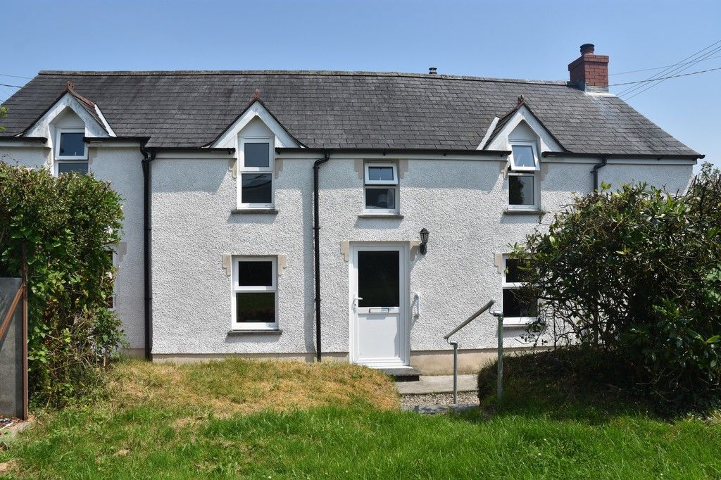 Property photo 2 of 13