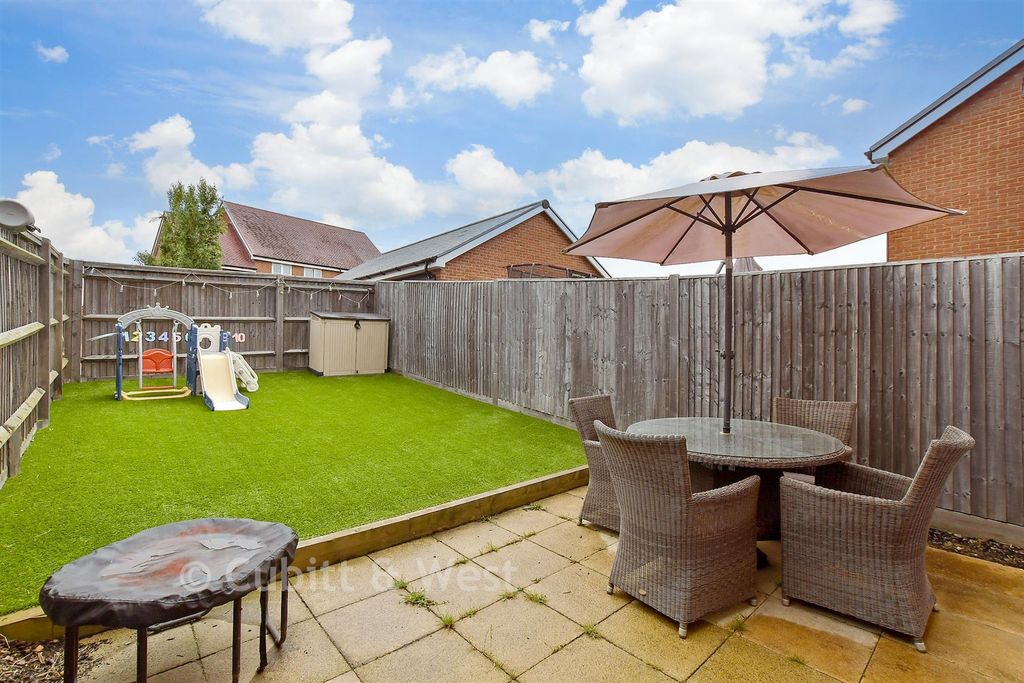 Property photo 2 of 17 Rear Garden