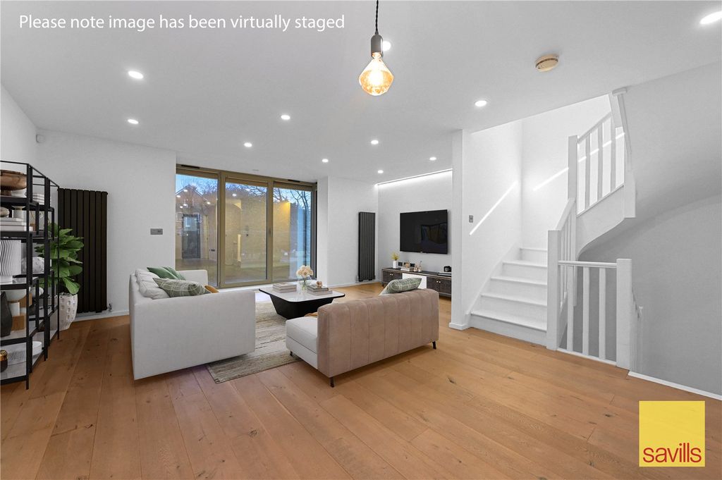 Property photo 3 of 20 Reception Room