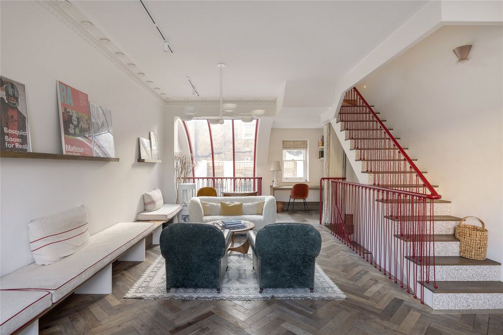 Property photo 1 of 26 Picture No. 01