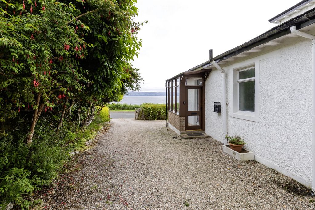 Property photo 3 of 19 Picture No. 20