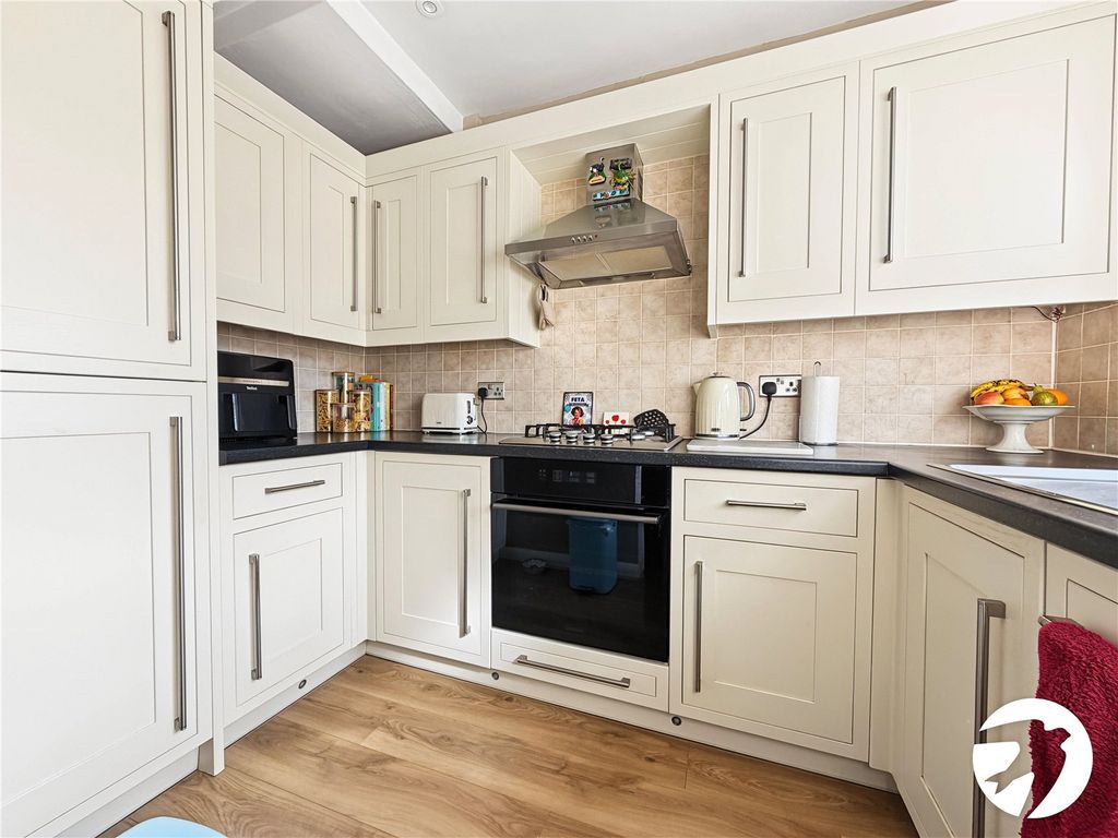 Property photo 2 of 15 Picture No. 09