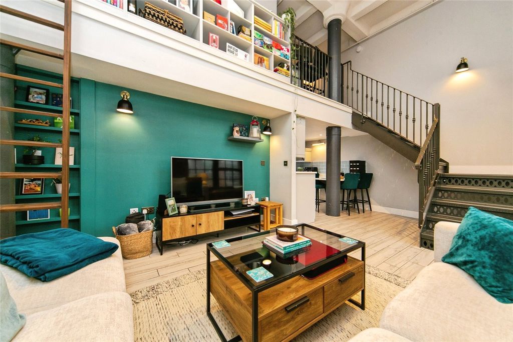 Property photo 3 of 16 Picture No. 31