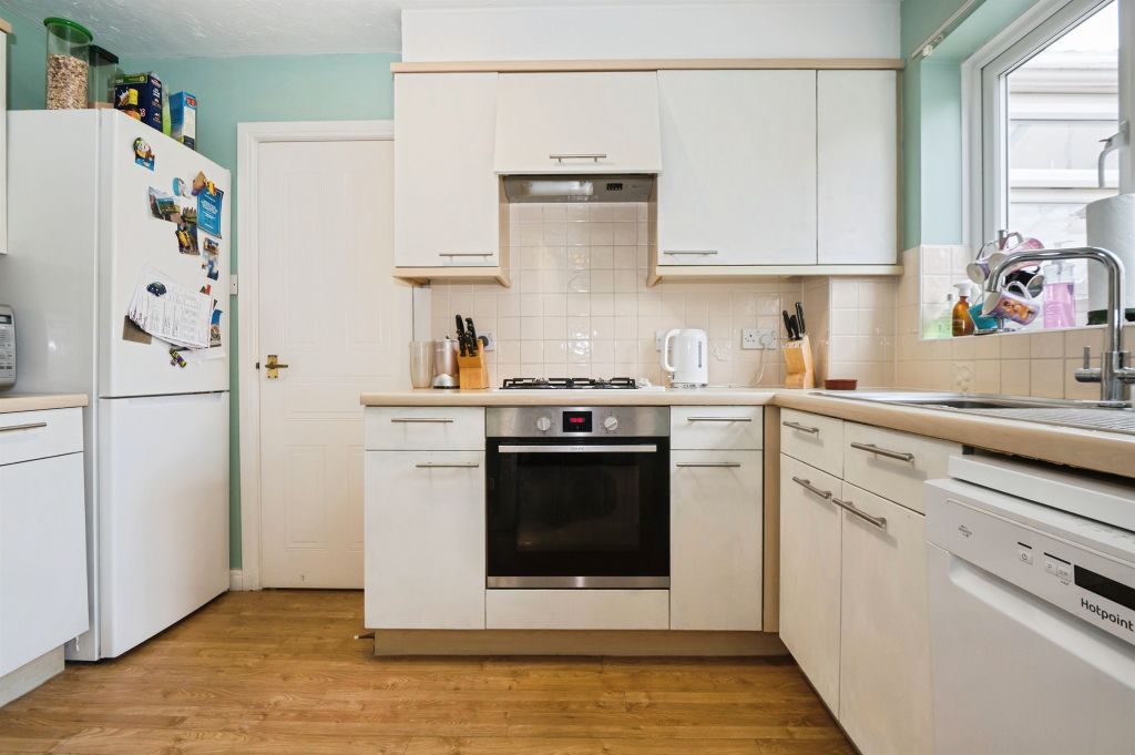 Property photo 3 of 15