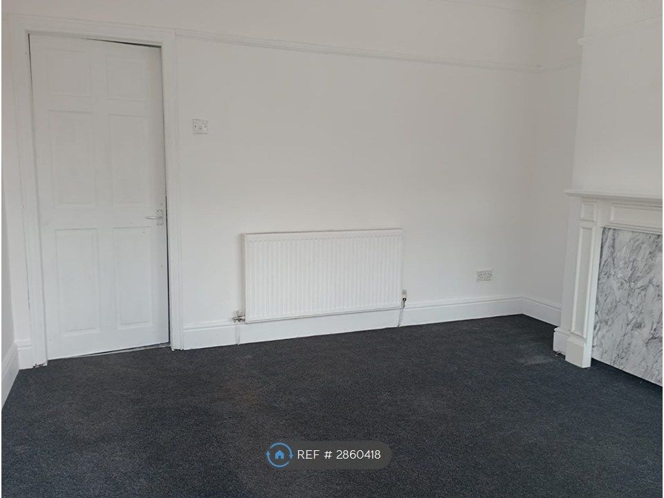 Property photo 3 of 12 Front Room