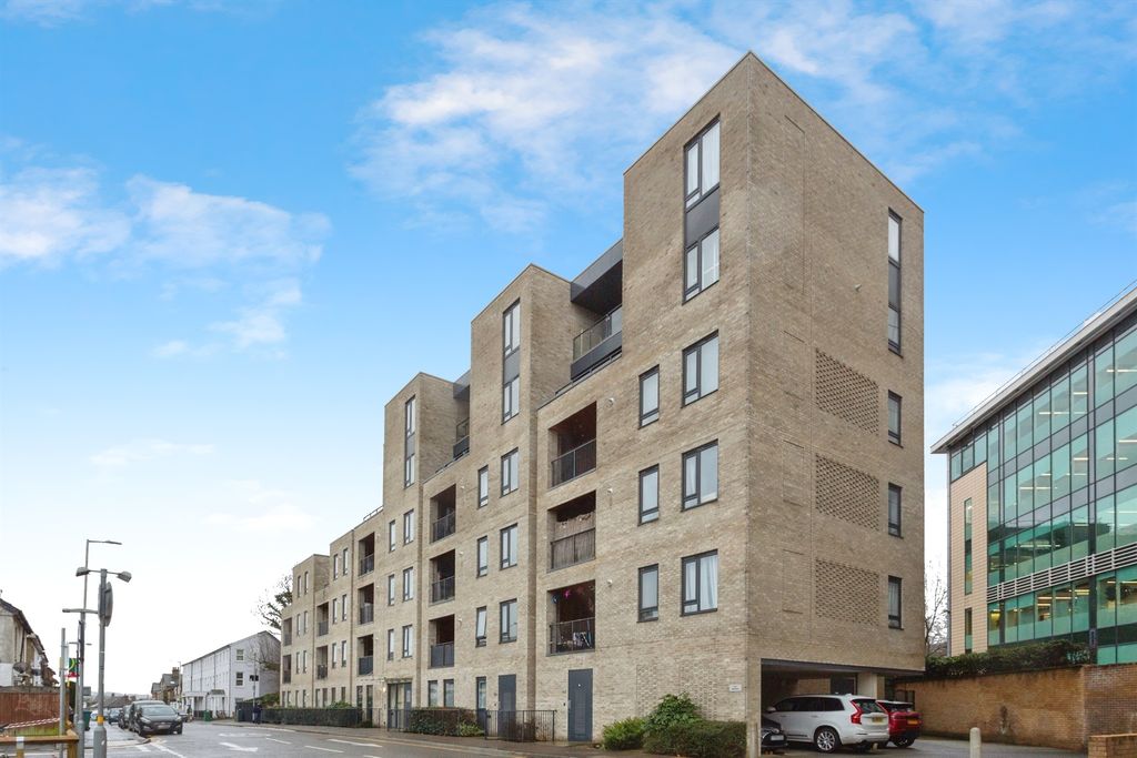 Property photo 1 of 13