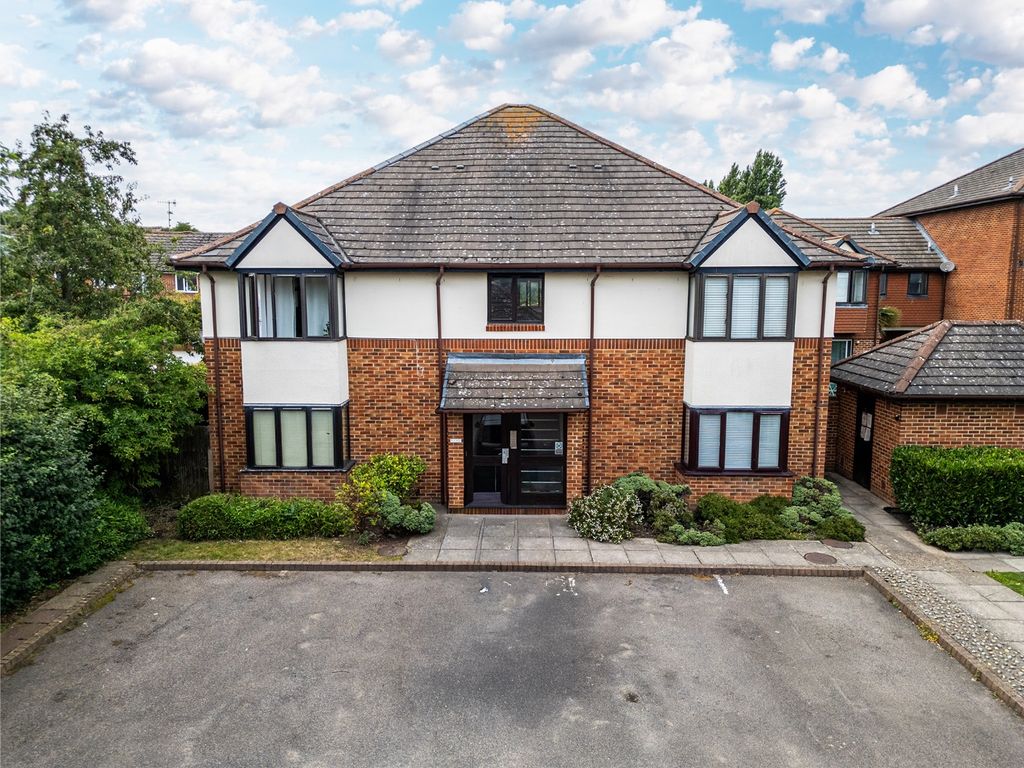 Property photo 1 of 17 5270042