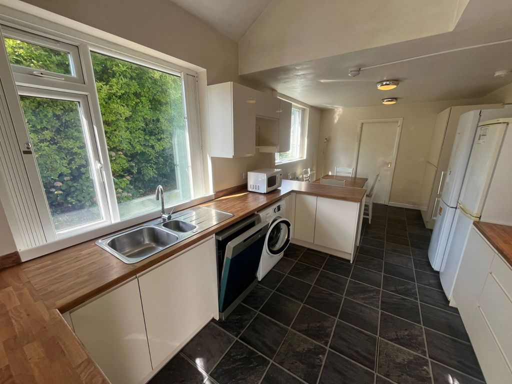 Property photo 2 of 23 Picture No. 07