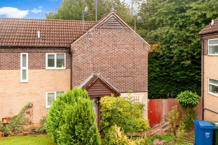 Property photo 1 of 11 233796-Std