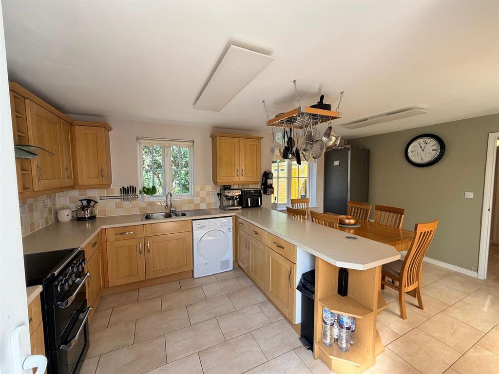 Property photo 2 of 17 Kitchen/Dinning Room