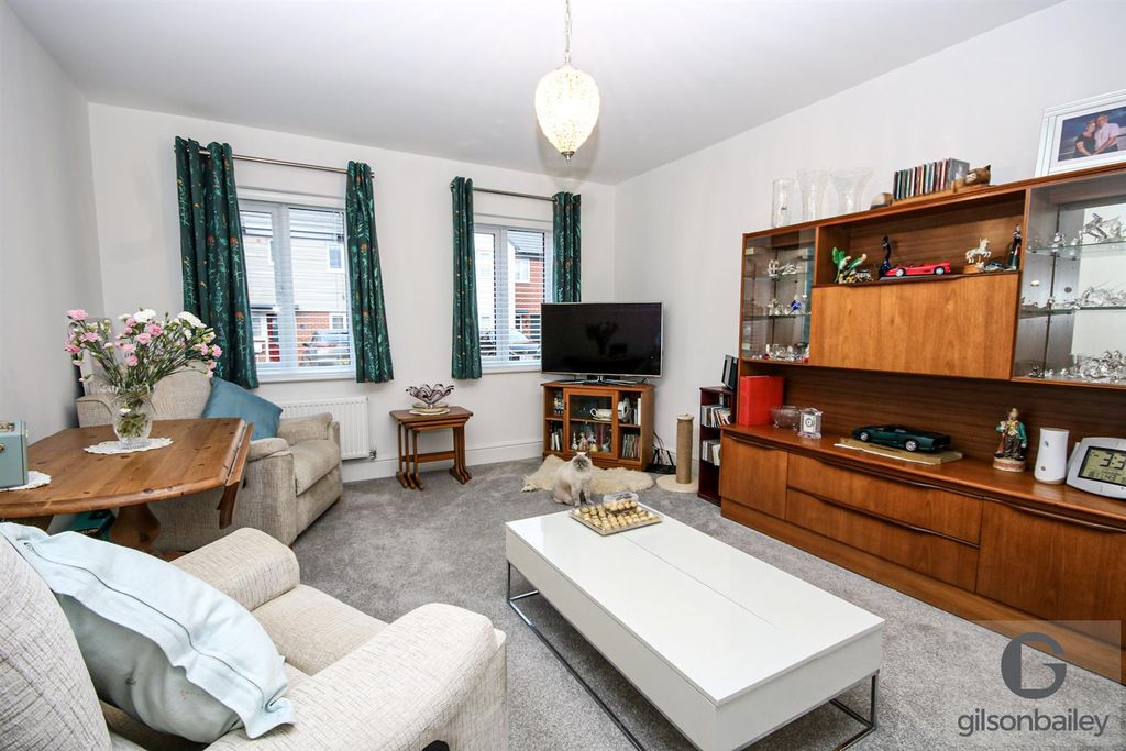 Property photo 3 of 22 16-Img_9163.Jpg