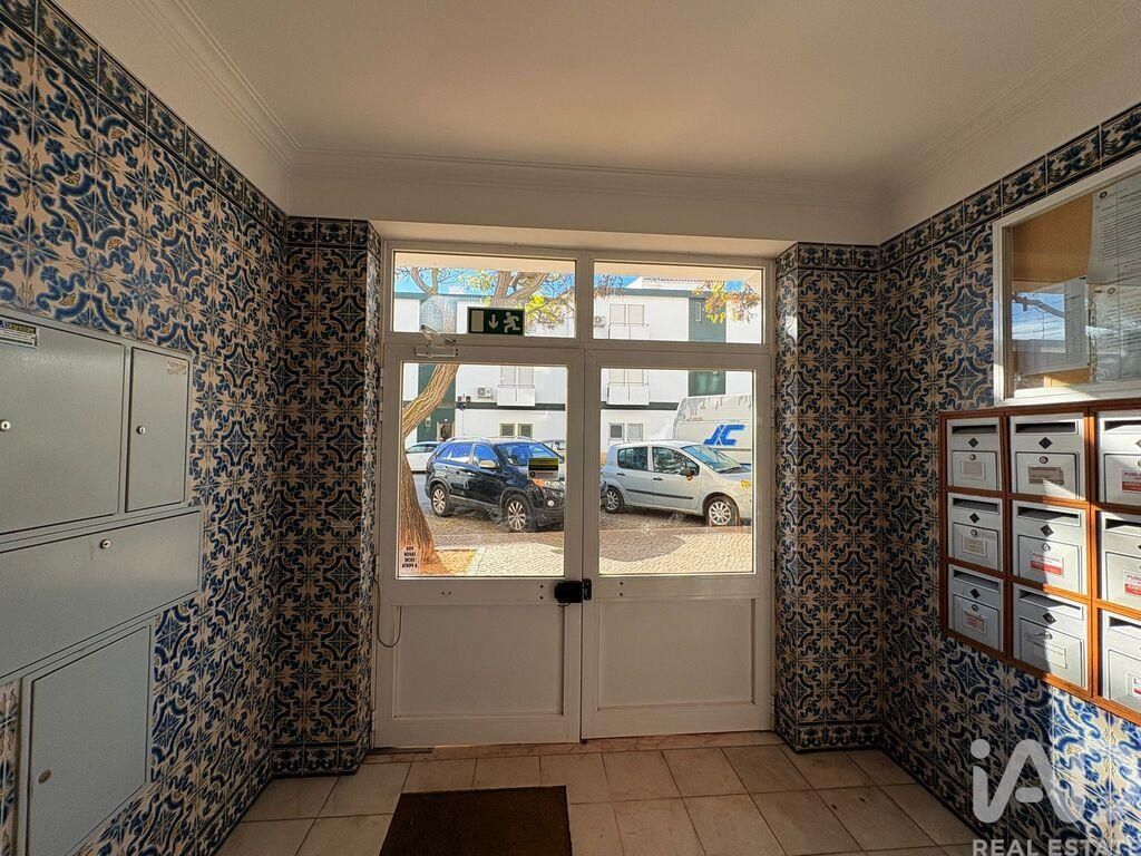Property photo 3 of 40