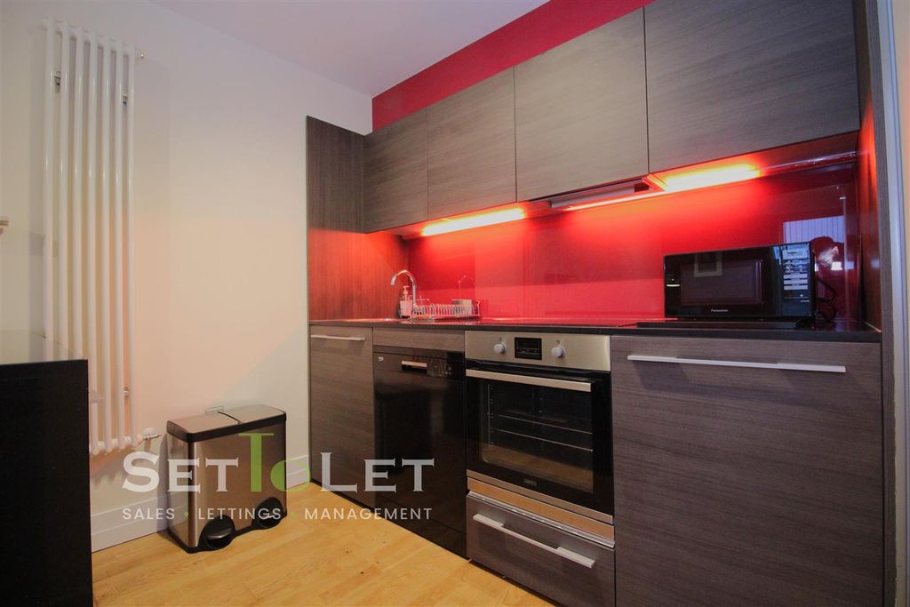 Property photo 3 of 17 Img_1704.Jpg