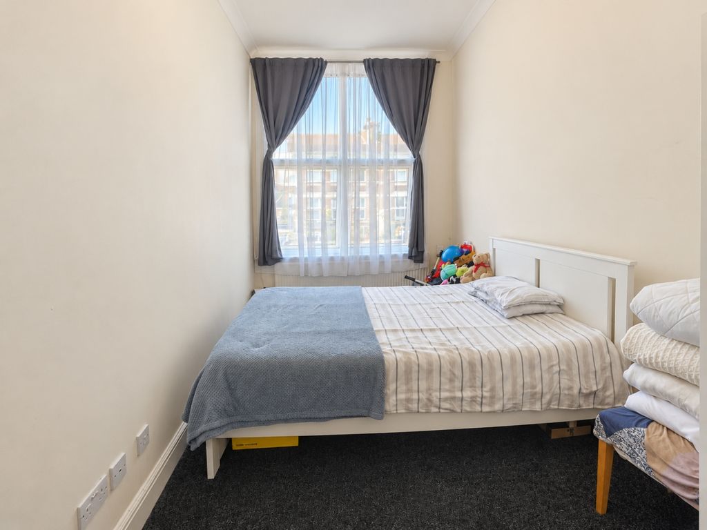 Property photo 2 of 5