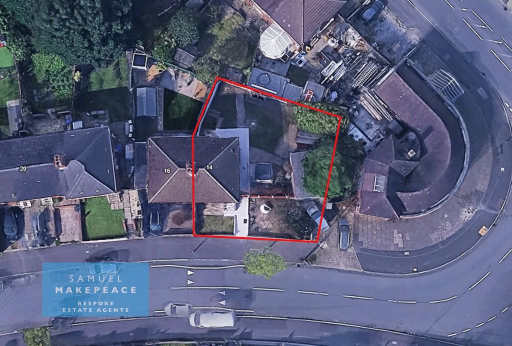 Property photo 2 of 18 Gallery