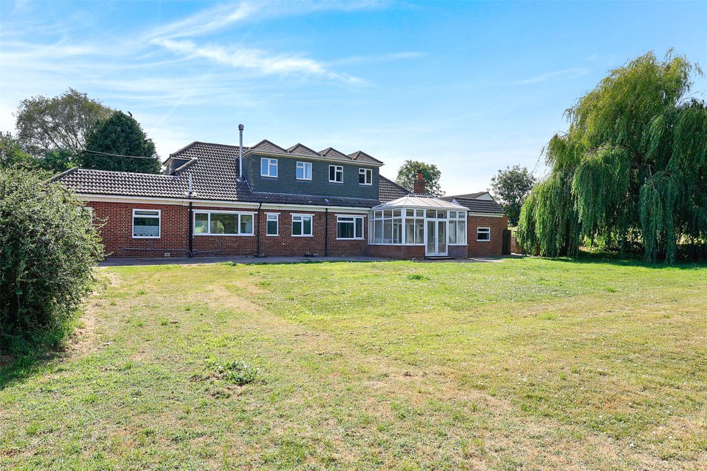 Property photo 2 of 21 Picture No. 03