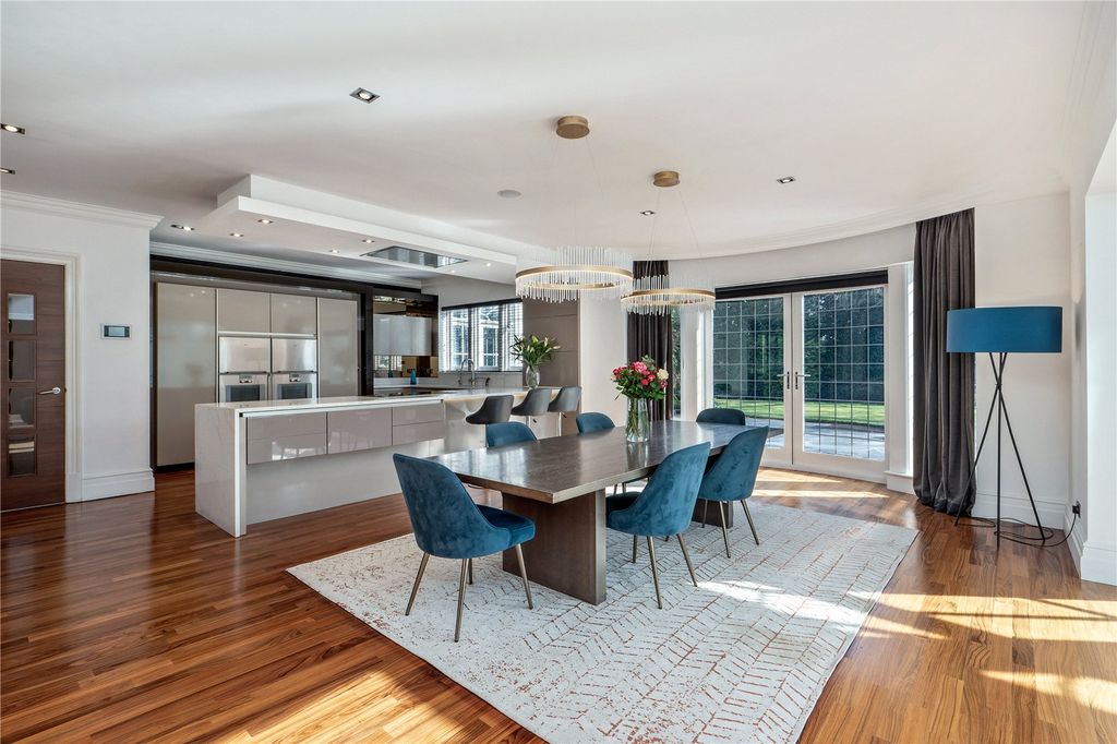 Property photo 2 of 28 Kichen-Dining