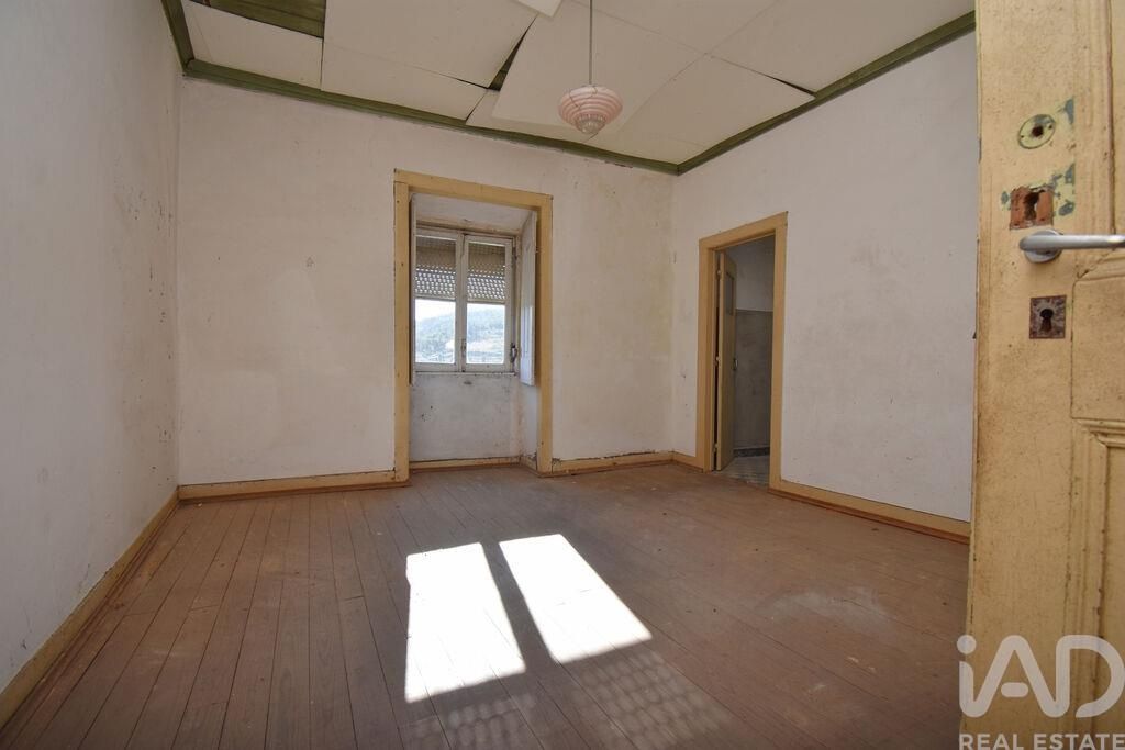 Property photo 3 of 29