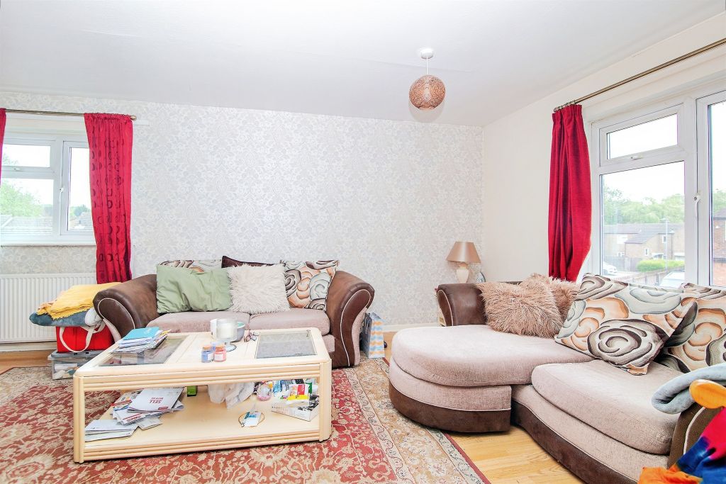 Property photo 3 of 18