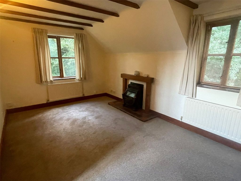 Property photo 3 of 11 Picture No. 10