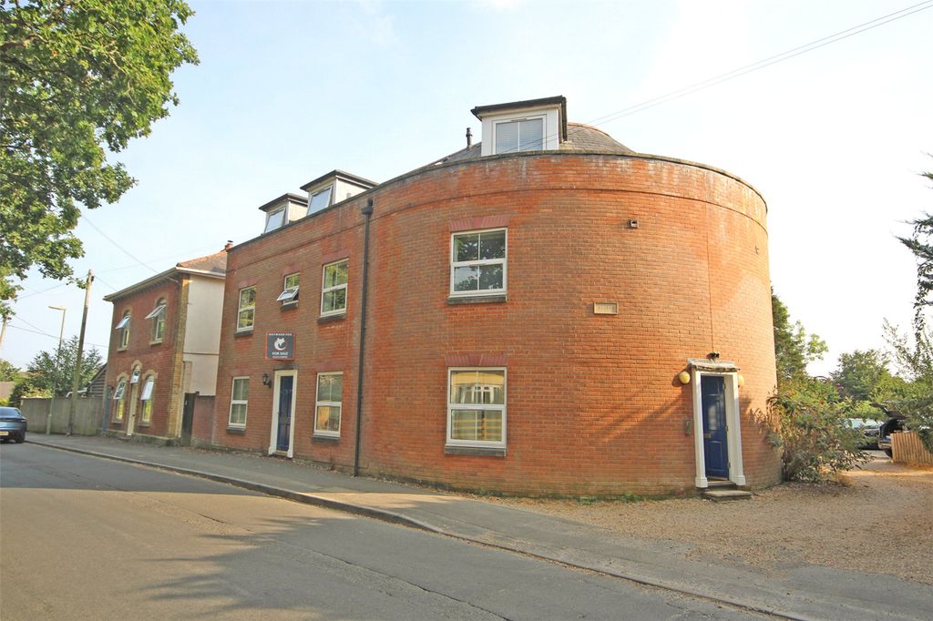 Property photo 1 of 13 Picture No. 17