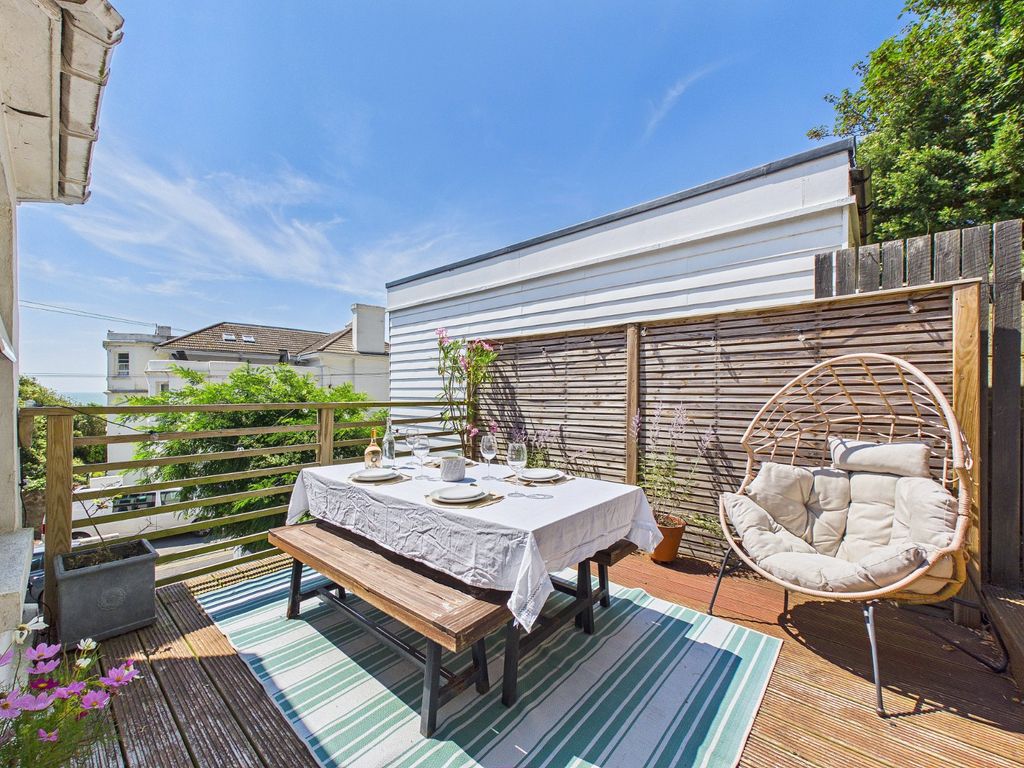 Property photo 1 of 36 Private Terrace