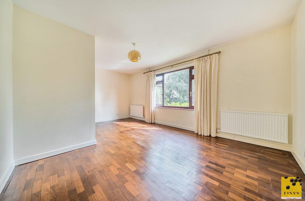 Property photo 2 of 21 0Cb20583-A099-49Fa-B6c1-B972d2496620.Jpg