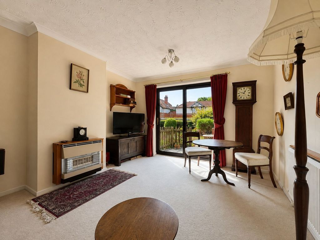 Property photo 2 of 9