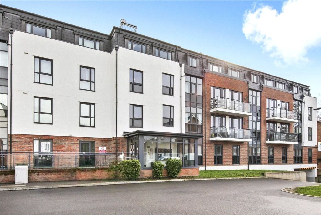 Property photo 1 of 7 Picture No. 10