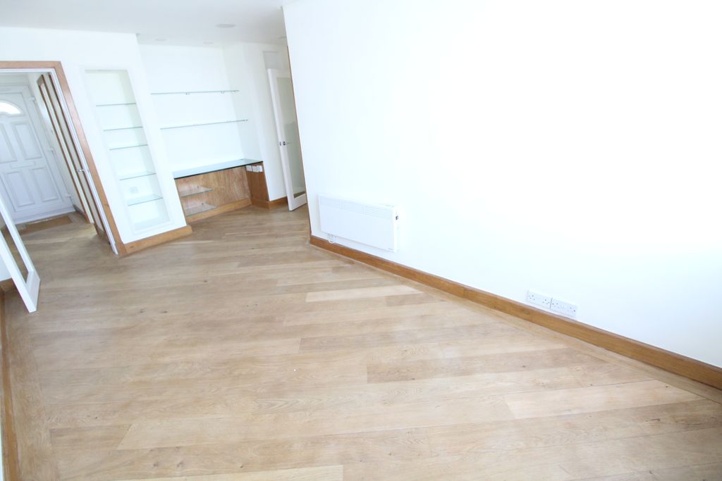 Property photo 1 of 16 1