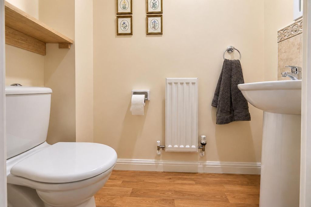 Property photo 3 of 13