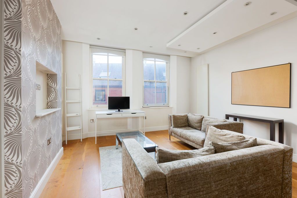 Property photo 3 of 8 Photo 5