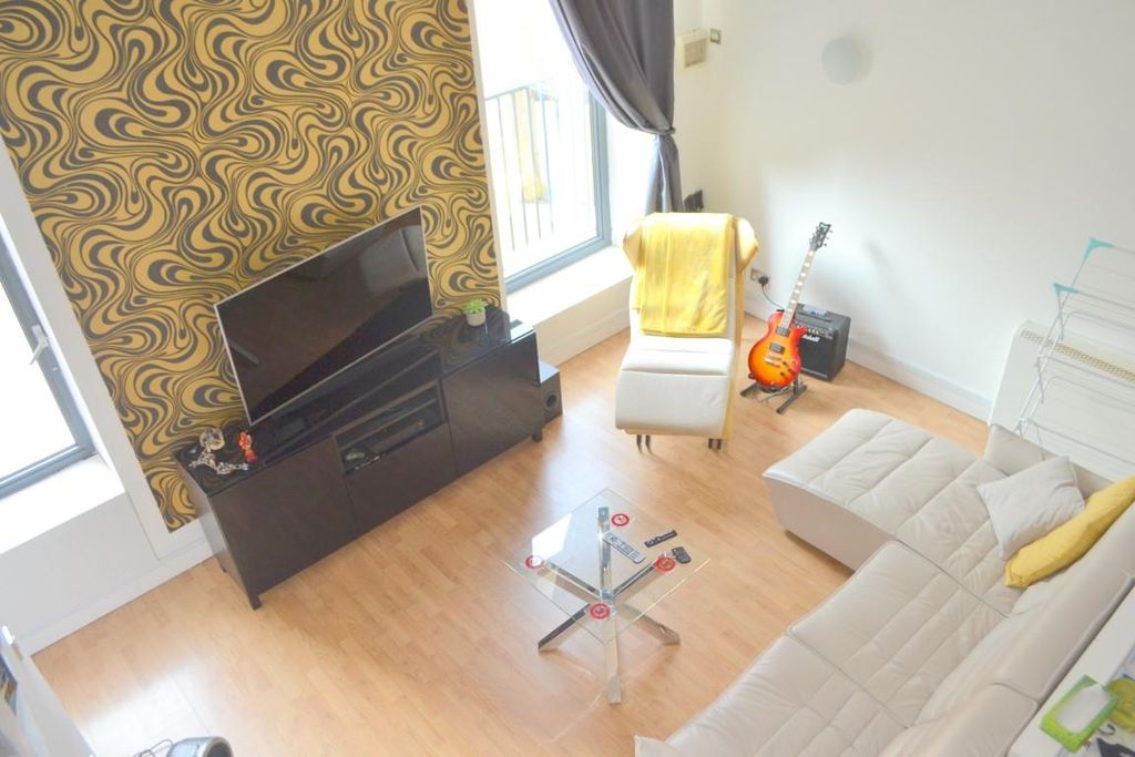 Property photo 2 of 11 A Lounge (Medium).Jpg