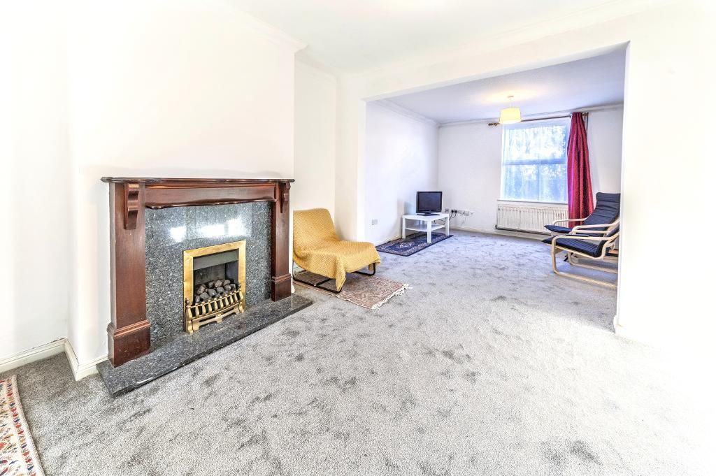 Property photo 3 of 16 Photo 3