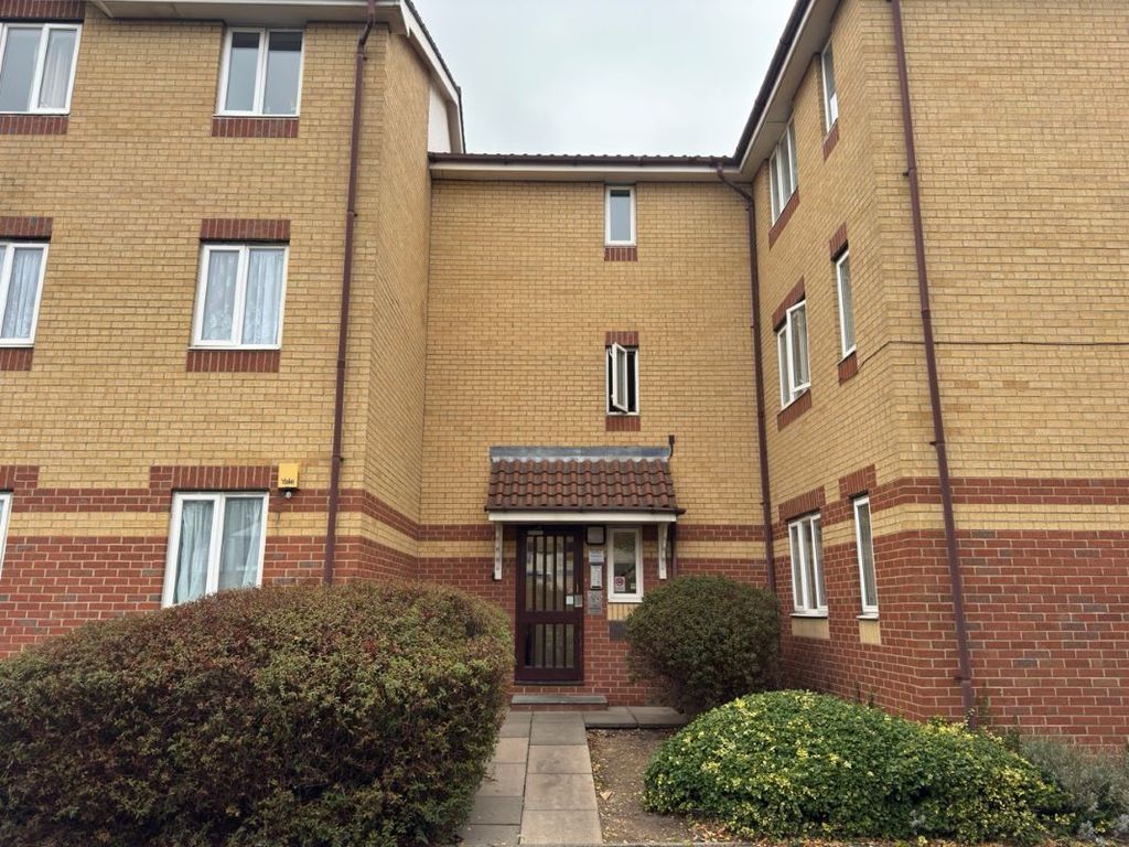 Property photo 2 of 12