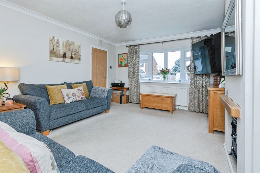 Property photo 3 of 20