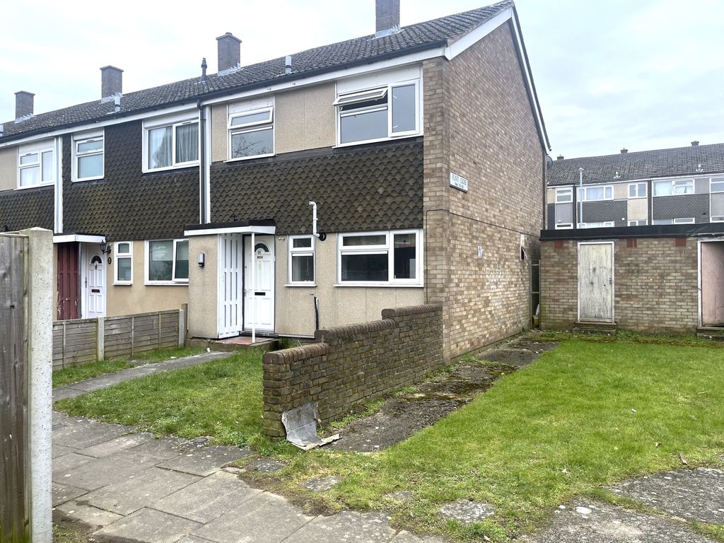 Property photo 2 of 12