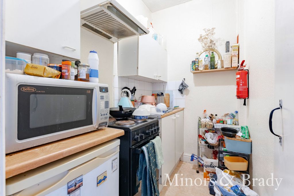 Property photo 2 of 5